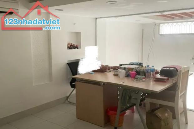 Bán nhà hẻm xe hơi 1 sẹc, CMT8, Tân Bình, 48.8 m², 4m x 12.2m - Giá 9.9 tỷ TL - 4