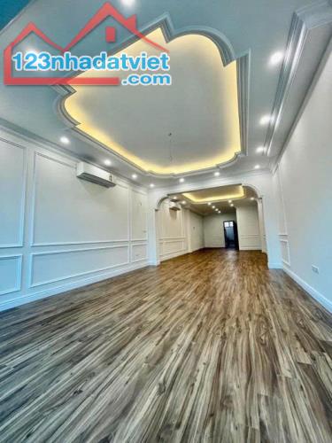 Mặt phố Hoàng Ngân 90m2, 6T thang máy, MT4.6m có 2 thoáng kinh doanh nhỉnh 38 tỷ - 1