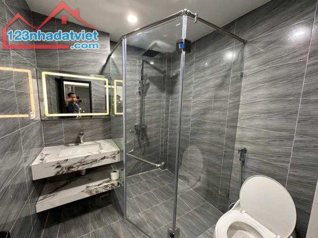BÁN NHÀ TRUNG TÂM CẦU GIẤY GẦN PHỐ DÒNG TIỀN 5 TẦNG 98M2 19,5 TỶ - 3