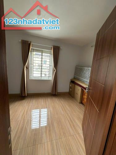 Bán nhà Lê Văn Hiến Bắc Từ Liêm Phân Lô, otô đỗ cửa ,dân xây,ô chờ thang máy 40m 6T 8.3tỷ - 3