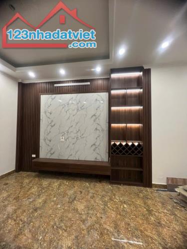 Bán nhà sau nhà MP Phúc Tân, HK giá 7.8 tỷ, 38m2x3T, ẢNH THẬT