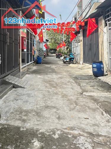 🥰♥️Nguyễn Thị Kiểu  🏅4T950  🏠NHÀ ĐẸP  3 TẦNG  -  52M²  - HXH 7 CHỖ - CHUNG VÁCH SIÊU TH - 5