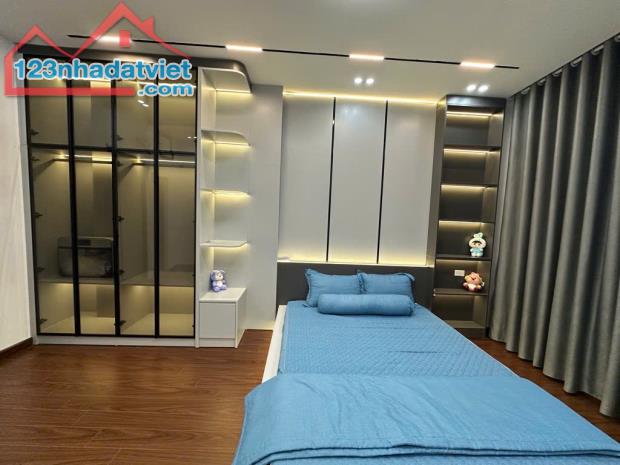 Rất tốt! 
Bán nhà Cự Lộc, Láng, Ngã Tư Sở, 32m2, nhỉnh 7 tỷ, đẹp lung linh, ở ngay, vị - 2