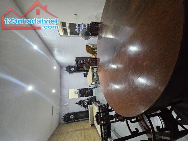 Quận 7. Khu Dân Cư Tân Quý Đông. p Tân Phong. 12x25m. 3 Tầng. 44 Tỷ. BÁN. HIẾM - 5