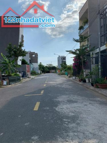 Bán đất DIAMOND TOWN HẺM 68 ĐƯỜNG 8M BƯNG ÔNG THOÀN PHÚ HỮU Q9 63m2 Thủ Đức nhỉnh 4 Tỉ. - 2