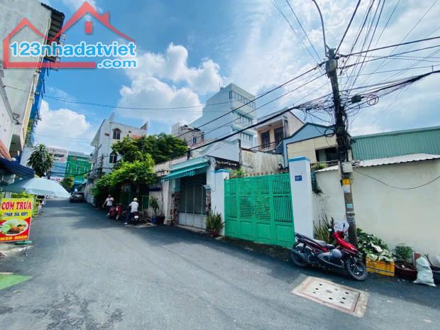 NHÀ 2LẦU DT 70M,HẺM XE HƠI QUAY ĐẦU,CHỈ HƠN 5 TỶ TL,NGAY ĐẶNG VĂN BI,TRƯỜNG THỌ THỦ ĐỨC