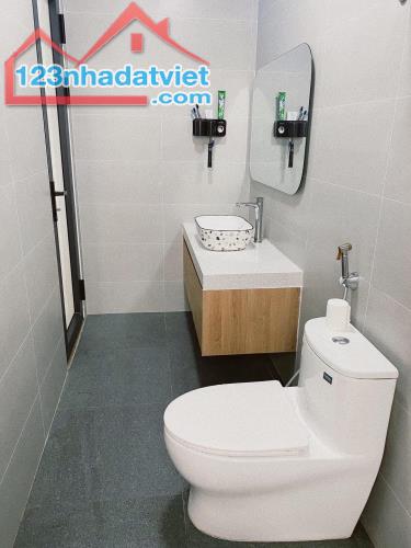 ***Bán nhà khu A75 đường Bạch Đằng quận Tân Bình (5*10), lô góc 2 mặt - 3