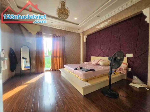 NHÀ ĐẸP VÀO Ở NGAY ĐÓN TẾT –3 TẦNG 3 MÊ MẶT TIỀN ĐƯỜNG NGUYỄN ĐĂNG ĐẠO –120M2 –NHỈNH 7TỶ - 5