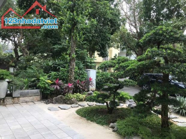 Bán nhanh BT Ecopark Văn Giang Hưng Yên 325m 3T MT18m giá 62 tỷ TL - 1