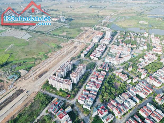 BÁN LÔ GÓC LÀN 2 ĐƯỜNG H100, PHƯỜNG KINH BẮC, TP BẮC NINH