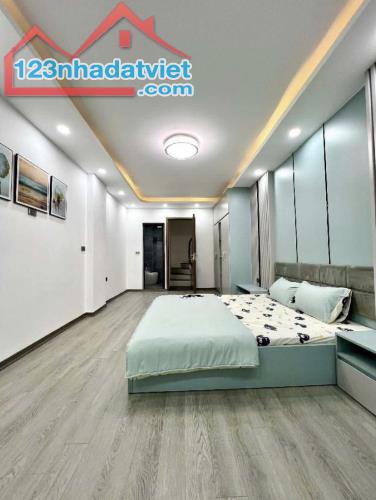 Bán nhà đẹp cầu giấy 50m2 nhỉnh 7tỷ rất gần nhiều trường học - 3