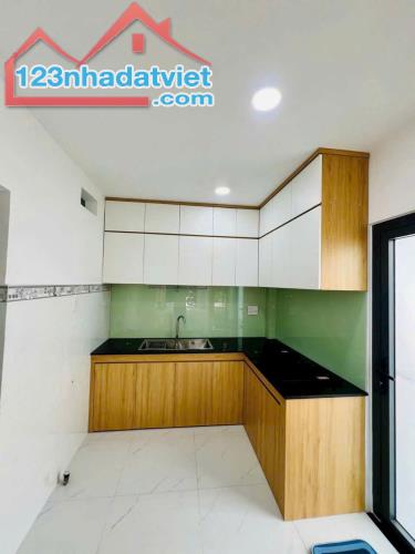 Nhà hẻm đường T6,p Tây Thạnh, Tân Phú dt 35m2 trệt + lửng 2pn 2wc giá 3,88 tỷ - 2