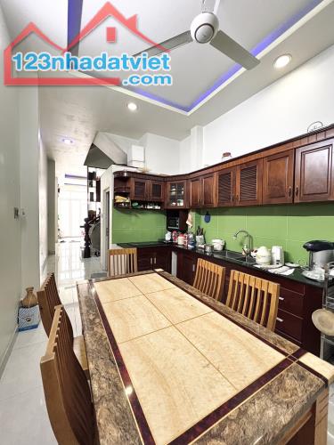 ✨ BÁN NHÀ 5 TẦNG ĐƯỜNG BẠCH ĐẰNG, PHƯỜNG 2, TÂN BÌNH – 54M², XE HƠI VÀO TẬN NƠI, GIÁ 13 T - 1