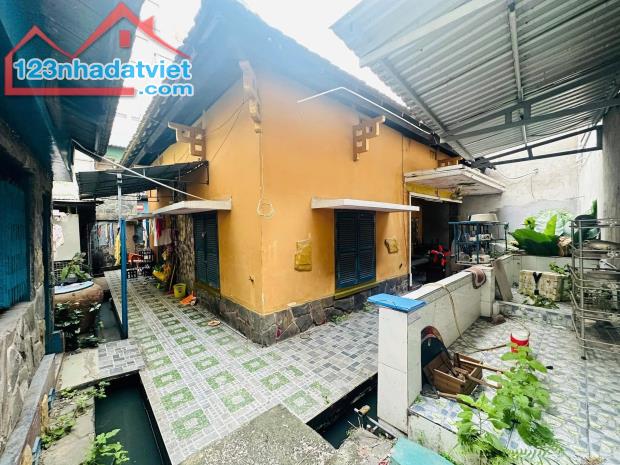 Bán nhà Mặt tiền Xô Viết Nghệ Tĩnh - Ung Văn Khiêm, 620m2 , nở hậu 18m, Cấp 4, 96 tỷ. - 2