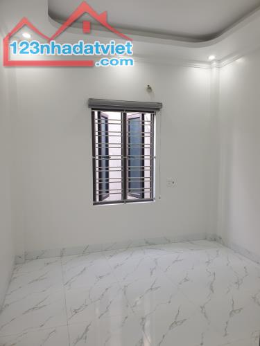 BÁN NHÀ ĐẸP 3.2 TỶ 3 TẦNG 52M2 MẶT ĐƯỜNG KHU LỘC VƯỢNG - 3