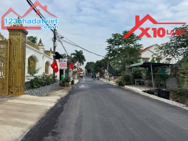 Bán nhà 234m2 mặt tiền kinh doanh phường Trảng Dài TP Biên Hoà có 3,4 tỷ