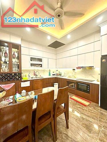 RẤT HIẾM KIM GIANG 40M2, VỪA TIỀN NGÕ THÔNG, GẦN Ô TÔ, 6.2 TỶ - 2