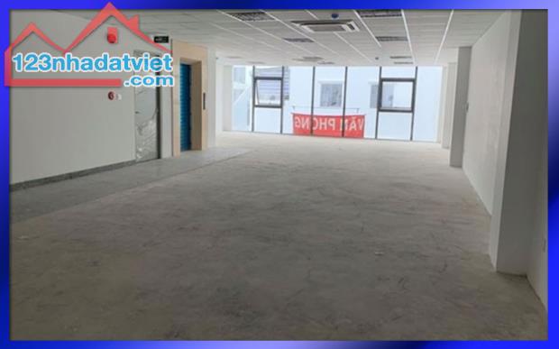 VĂN PHÒNG CHO THUÊ NGAY CỬA NGÕ SâN BAY – 118M² – GIÁ SỐC CHỈ 12 USD/M²! - 3