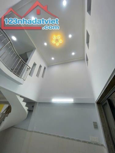 💥🏠 GẤP BÁN, TT QUẬN 6, NGUYỄN VĂN LUÔNG, SÁT HXT, NHÀ MỚI ĐẸP, 40M2, 3 TẦNG, NHỈNH 4 TỶ - 1