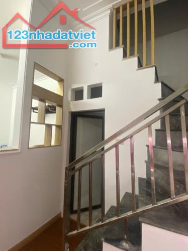 Bán nhà 2 tầng Tứ Hiệp, Thanh Trì, Hà Nội, Diện tích 30m2, Giá bán 3,.x tỷ - 3