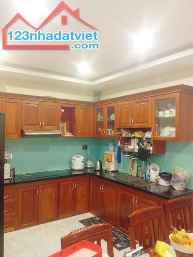 Mặt tiền ngay Ehome3 Q8, 100m2 ngang 5m SHR vuông vức, mới đẹp ở ngay, không ngập, 9.5 tỷ - 2