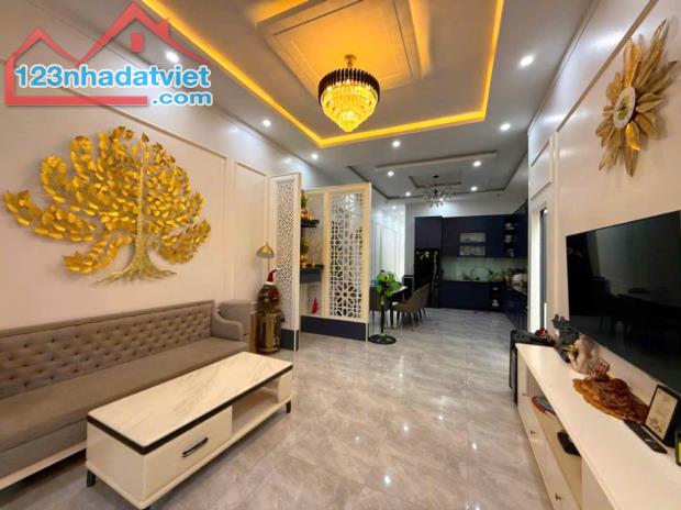 💥Nhà Đẹp,TC 5*35m,(nở hậu 12m),hẻm Phạm Ngũ Lão,gần Nguyễn Thị Minh Khai - 1