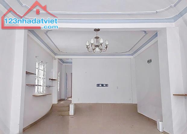 🏡 BÁN NHÀ 2 MẶT TIỀN ĐƯỜNG Ô TÔ NGUYỄN LƯƠNG BẰNG, P2, ĐÀ LẠT - 2