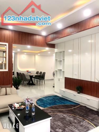 ♣ Nhà Kiệt nhựa Hùng Vương, 68m2, ngang 5.5m, 3 tầng cứng đẹp, 3PN, sân thượng chill, ở - 2