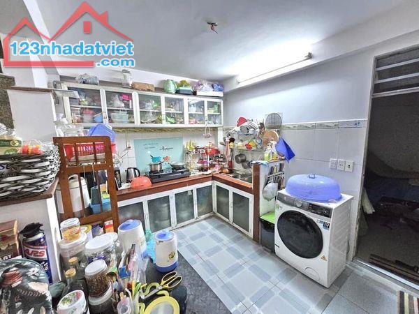 🏠Bán Nhà (ĐS49)PHẠM VĂN ĐỒNG Hiệp Bình Chánh Thủ Đức, Gía 4 tỷ nhỉnh - Hẻm Xe Hơi - 66m2 - 2