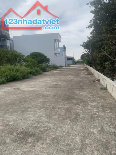 GIÁ 3.15 TỶ  Diện Tích 94M2 - ĐƯỜNG 6M - LÊ THỊ KIM - XUÂN THỚI SƠN - HÓC MÔN - 2