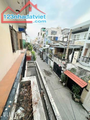 🏡🏡🏡 NHÀ 4 TẦNG HẺM XE HƠI TRÁNH .ĐƯỜNG CMT8 .P7 .TB ....DT 76M ....💸💸💸 10TỶ - 5