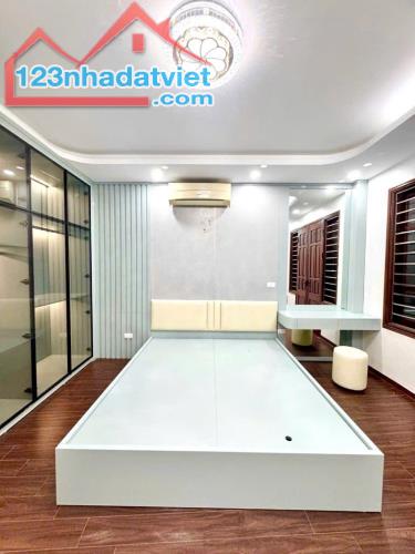 Trần Đại Nghĩa, Hoàng Mai, Nhà đẹp 36m2, 5 tầng, mt 4.1m, chào 10,8 tỷ có thương lượng - 3