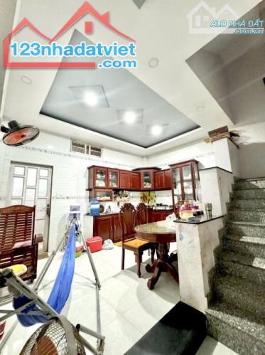 BÁN NHÀ HẺM XE HƠI PHÚ THỌ HÒA - TÂN PHÚ, 3 TẦNG BTCT- 84M2(4X16)- NHỈNH 6 TỶ - 2