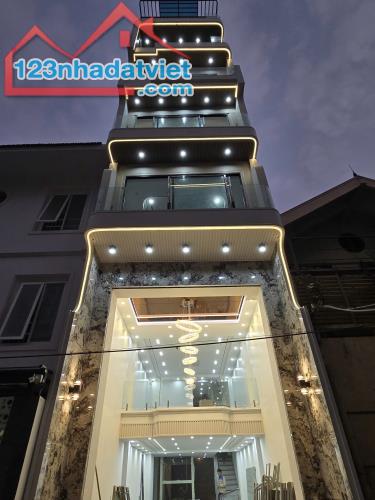 MẶT PHỐ HOÀNG HOA THÁM, TÂY HỒ. 50M2 5 TẦNG MT 3,5M GIÁ 13,5 TỶ- DÂN XÂY CHẮC CHẮN- SỔ NỞ