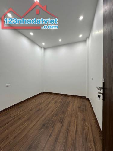 CỰC VIP nhà đẹp ngõ phố 8/3, giá 6.48 tỷ, 27m2x4T, ở luôn - 1