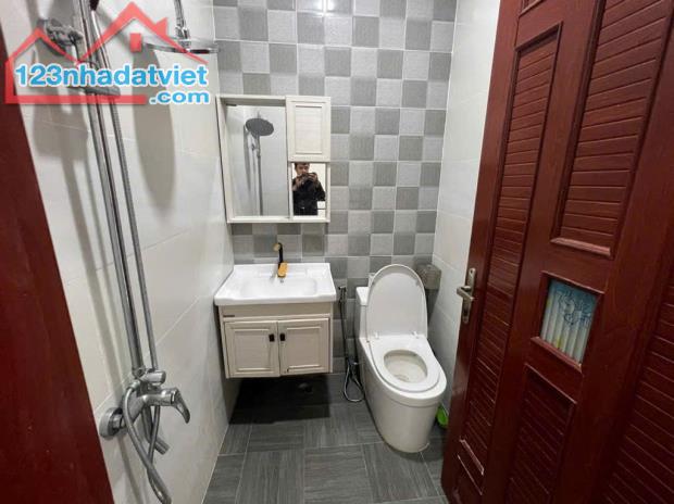 SIU RẺ: NHÀ LÊ ĐÌNH CẨN, 66M2, 3 TẦNG, CHỈ HƠN 5.. T,,Ỷ, NGAY CHỢ LÊ ĐÌNH CẨN, BUÔN BÁN SẦ - 4