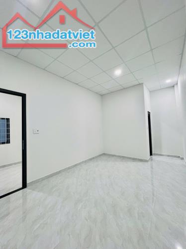 NHÀ ĐẸP ĐÓN TẾT -  90M2 - HẺM XE HƠI - LÊ VĂN VIỆT - NHỈNH 5 TỶ TLCC - 3