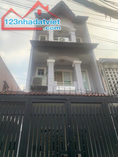 Bán nhà 103m2 (5,2x20m) hẻm nhựa xe hơi đường Xô Viết Nghệ Tĩnh, 3 tầng đúc 5 phòng master