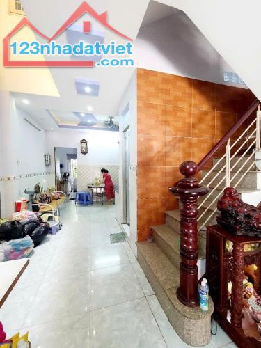 MẶT TIỀN KINH DOANH NGAY LÊ VĂN QUỚI BÌNH TÂN - 90M2 - 4TẦNG - NGANG BỀ THẾ 5M CHỈ HƠN 9TY - 2