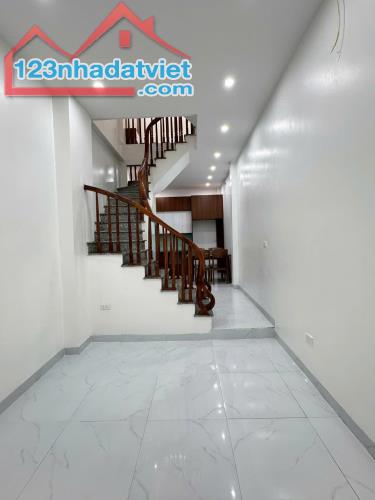 Siêu Phẩm Full NT Xịn Xò ở Phan Huy Chú,HĐ.Ô Tô Đỗ Cách Vài Mét.Gía 6.2Tỷ Có TL