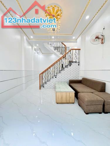 NHÀ 2 TẦNG MỚI ĐẸP LUNG LINH - 32M2(4x8) -Đ.SỐ 8B GẦN NGUYỄN SƠN GIÁP TÂN PHÚ. CHỈ 3 TỶ XX - 2