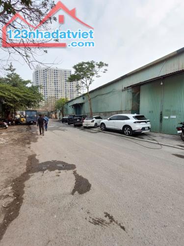 230m kho hàng khu vực Tân Mai cần cho thuê, xuất VAT, giá 22tr/th