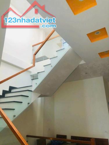 Bán Nhà 1 Trệt 2 Lầu, Mặt Tiền Kinh Doanh Mua Bán trong KDC Phường Bửu Long. - 5