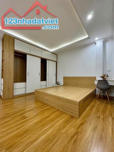 NHÀ ĐẸP PHỐ NGỌC THỤY DIỆN TÍCH 30M2, 5 TẦNG, FULL NỘI THẤT, GIÁ 6.2 TỶ - 1