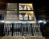 Bán nhà hem  Phan chu trinh gần bờ hồ dt 90m hẻm 8m bìa hồng giá 13ty