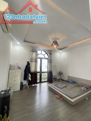 BIỆT THỰ LÔ GÓC – 210M² (8x26M) – Ở NGAY – MẶT TIỀN ĐƯỜNG THẠNH MỸ LỢI - 4