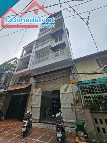 Bán nhà hẻm xe tải đường Trần Hưng Đạo, Q1: 5,6m x 18m, 5 tầng, HĐT: 90 triệu/th, Giá 29t - 4