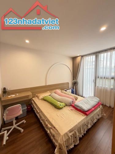 Bán chung cư Rice Sông Hồng, Long Biên 70 mét, 2 ngủ, 2 vệ sinh, view nội khu, 4.6 tỷ - 2