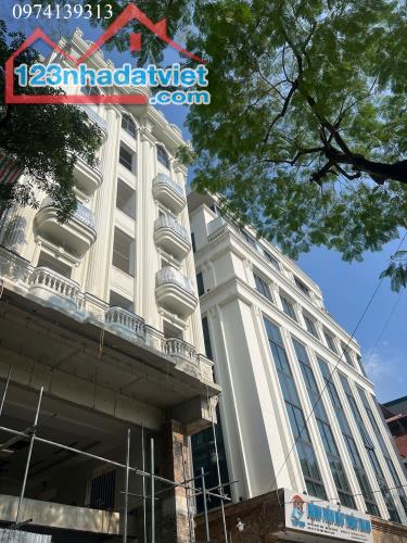 Phố Thái Thịnh tòa CHDV 90m2*9T lô góc kinh doanh đường ô tô 27PKK dòng tiền 2.5 tỷ