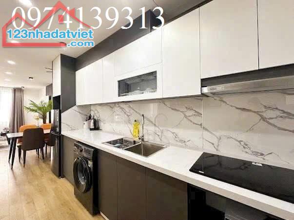 Phố Thái Thịnh tòa CHDV 90m2*9T lô góc kinh doanh đường ô tô 27PKK dòng tiền 2.5 tỷ - 1